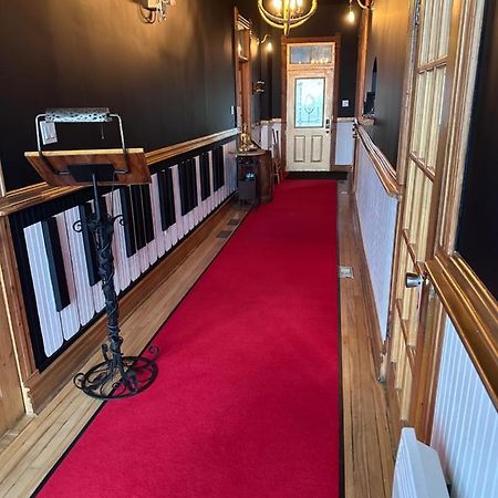 Auberge Et Bistro Namaste Lachute Dış mekan fotoğraf